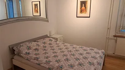 Et møbleret, lyst og roligt værelse på 20 m² er til rådighed